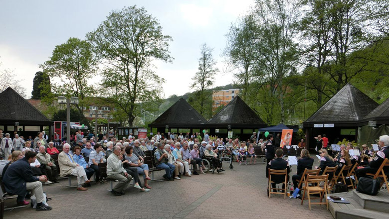 Kurkonzert im Kurpark Bad Salzdetfurth